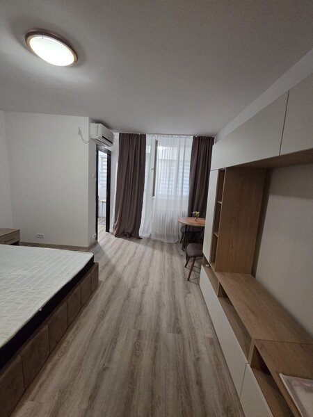 Titan, str. Soldat Ghita Serban, garsoniera confort 1 complet renovata,