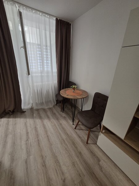 Titan, str. Soldat Ghita Serban, garsoniera confort 1 complet renovata,