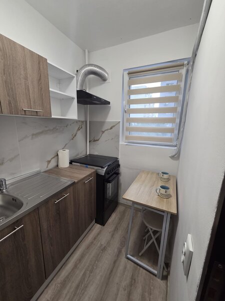 Titan, str. Soldat Ghita Serban, garsoniera confort 1 complet renovata,